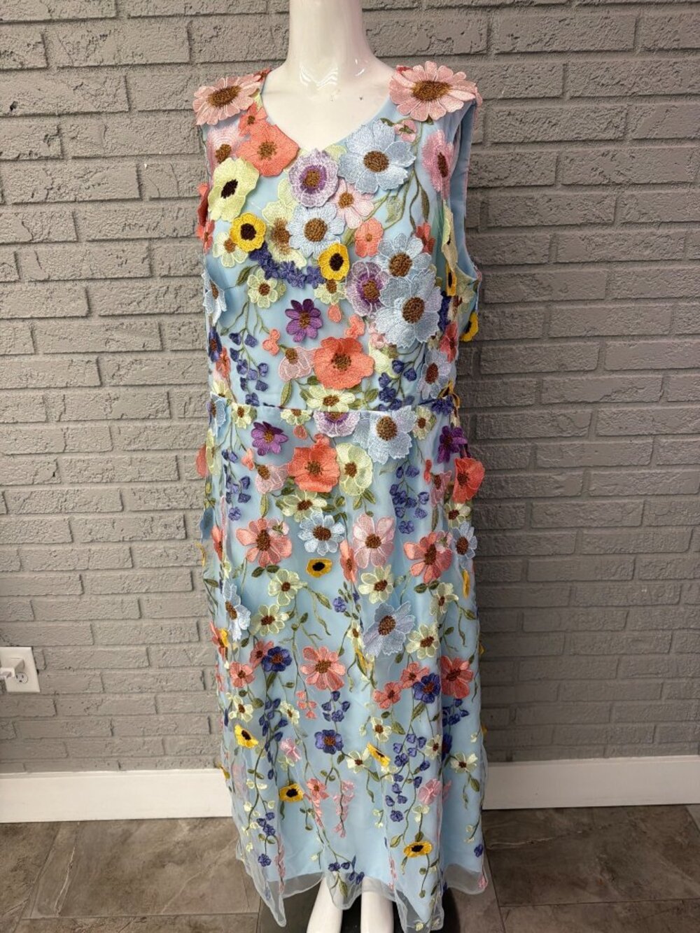TS Couture Women’s Sleeveless 3D Floral Applique & Embroidered Whimsical Dress L